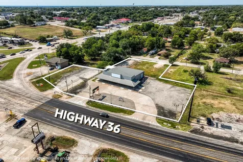 185 State Highway 36 N Caldwell TX 77836