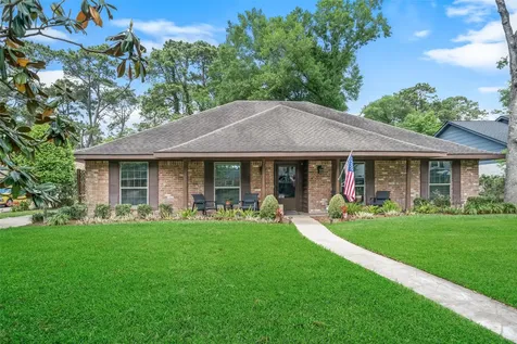 10710 Idlebrook Drive Houston TX 77070