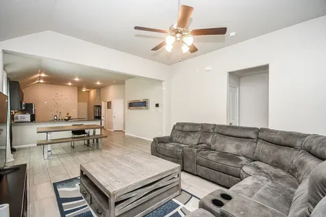 12234 Chestnut Clearing Trail Houston TX 77346