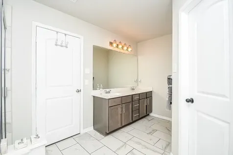 12234 Chestnut Clearing Trail Houston TX 77346