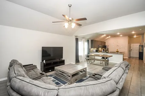 12234 Chestnut Clearing Trail Houston TX 77346