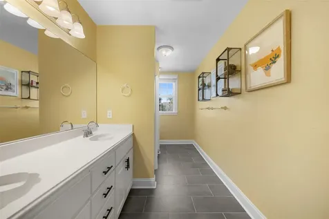 407 E Alamo Street Brenham TX 77833