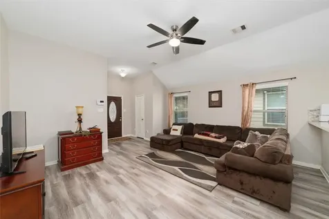 19610 Kingston Green Lane Houston TX 77073