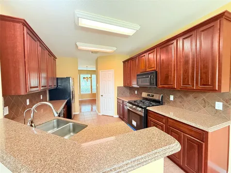 3707 Canterbury Park Drive Pearland TX 77584