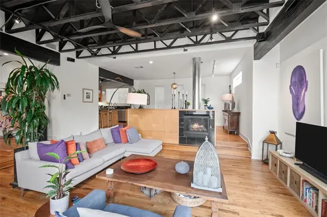2303 Whitney Street A Houston TX 77006