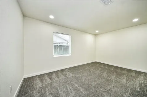 5442 Airport Boulevard Houston TX 77048