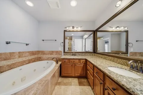 1007 Kern Street Houston TX 77009