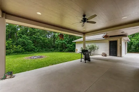 17136 Mustang Lane New Caney TX 77357