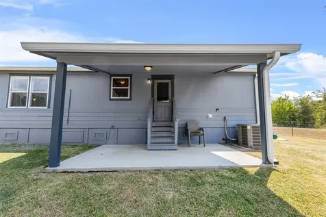 340 Alvina Ulich Street Somerville TX 77879