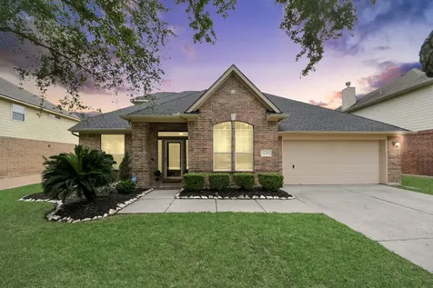 12320 Evening Bay Drive Pearland TX 77584