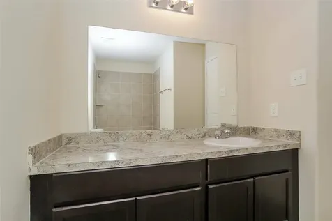 11946 Munich Drive Houston TX 77044