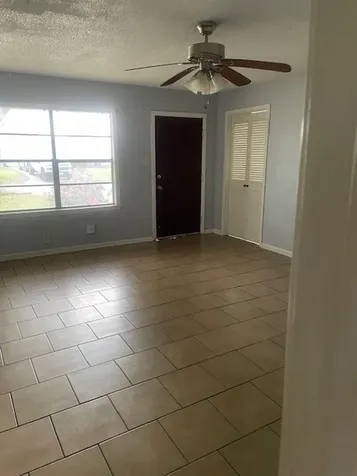 1710 14th Avenue N Texas City TX 77590
