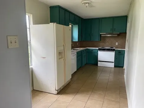 1710 14th Avenue N Texas City TX 77590