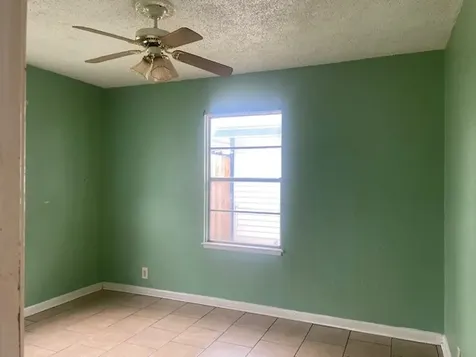 1710 14th Avenue N Texas City TX 77590