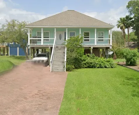 909 Gruenwald Avenue Seabrook TX 77586