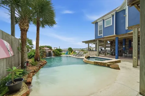 1623 Dick Bay Drive San Leon TX 77539