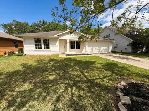 414 Binnacle Way Crosby TX 77532