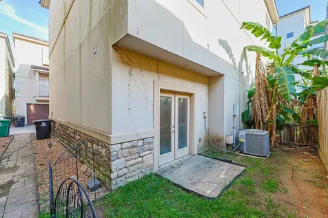 2540 Prospect Street C Houston TX 77004