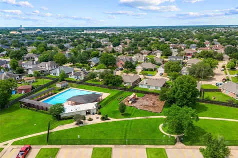 17027 Gleneviss Drive Houston TX 77084
