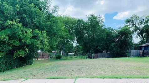 6717 Stonleigh Place Austin TX 78744