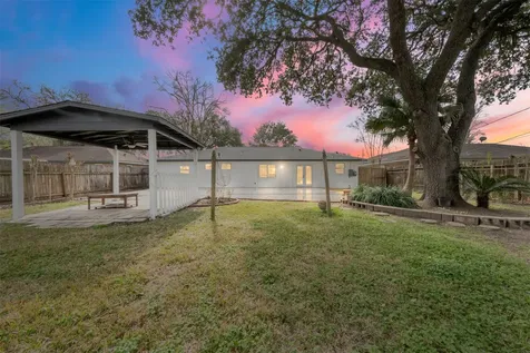 5734 Farwell Drive Houston TX 77035