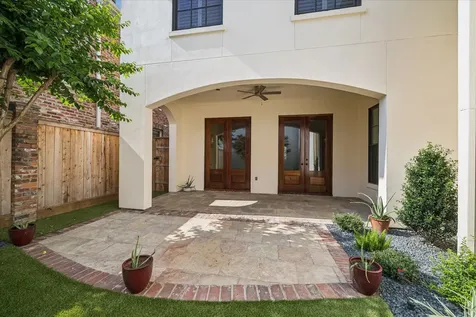 1201 Barkdull Street Houston TX 77006