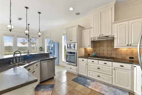 13338 Binnacle Way Galveston TX 77554