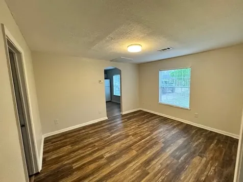 1405 Rice Street Alvin TX 77511