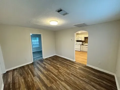 1405 Rice Street Alvin TX 77511