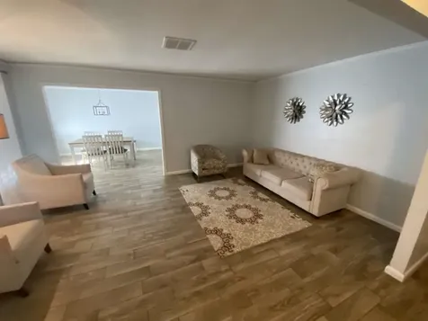 5566 Beechnut Street Houston TX 77096