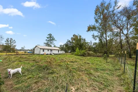143 County Road 2315 Dayton TX 77535