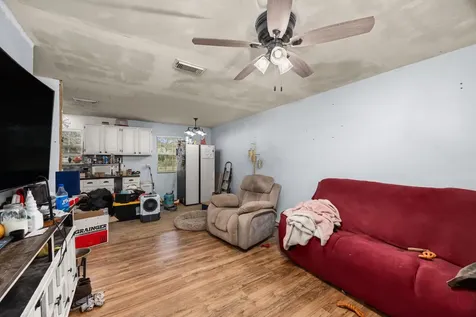 143 County Road 2315 Dayton TX 77535