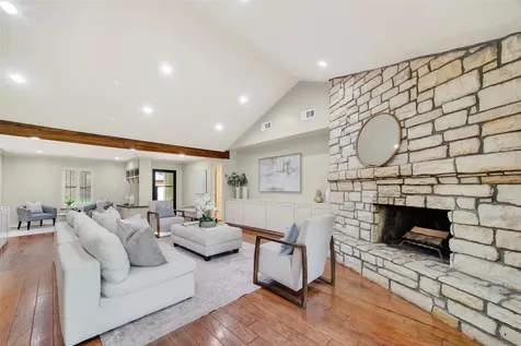 341 W Gaywood Drive Houston TX 77079