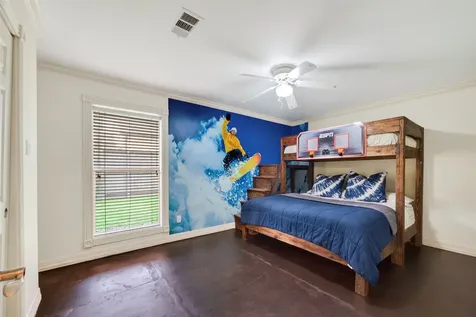 341 W Gaywood Drive Houston TX 77079