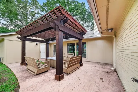 341 W Gaywood Drive Houston TX 77079