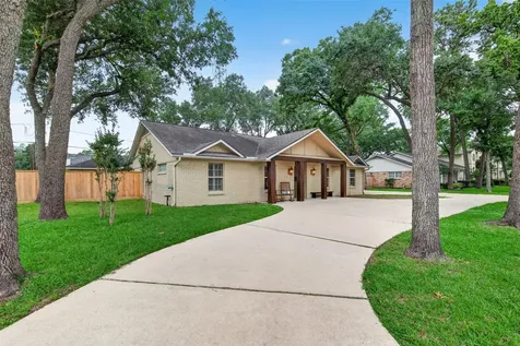 341 W Gaywood Drive Houston TX 77079