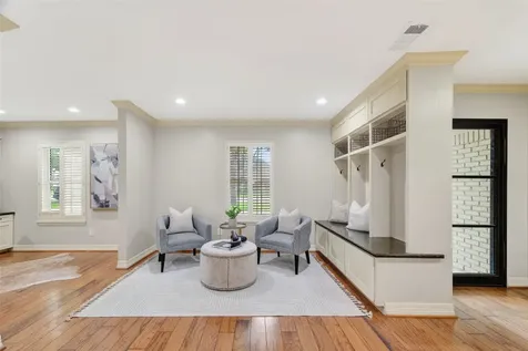341 W Gaywood Drive Houston TX 77079