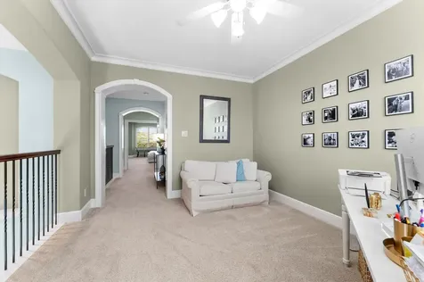 18 Laurelwood Drive Houston TX 77058
