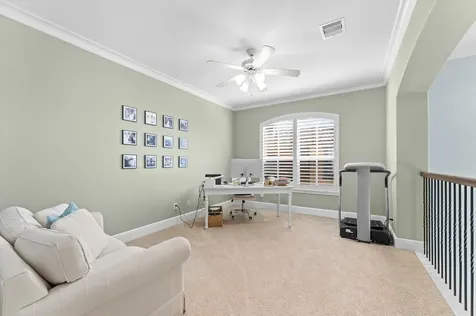 18 Laurelwood Drive Houston TX 77058