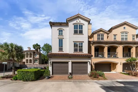 18 Laurelwood Drive Houston TX 77058