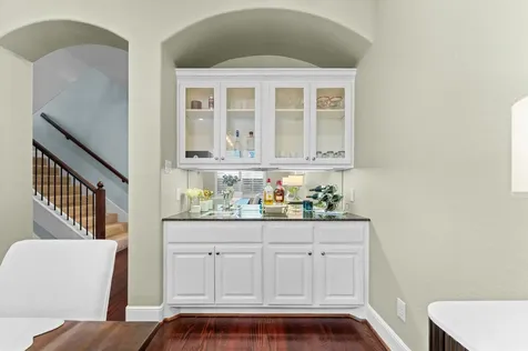 18 Laurelwood Drive Houston TX 77058
