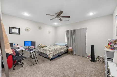 1116 Washington Street Columbus TX 78934