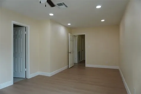8207 Misty Ridge Lane Houston TX 77071