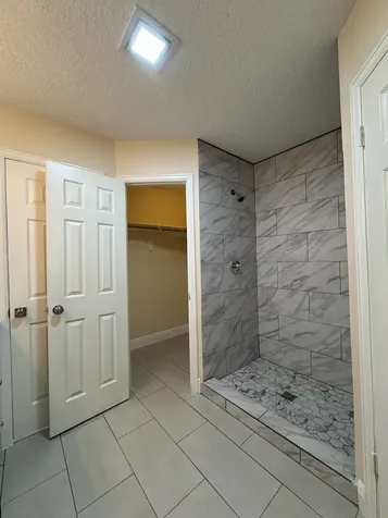 8207 Misty Ridge Lane Houston TX 77071