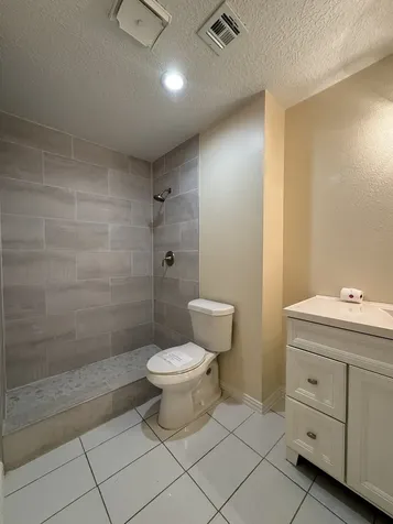 8207 Misty Ridge Lane Houston TX 77071