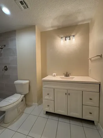 8207 Misty Ridge Lane Houston TX 77071