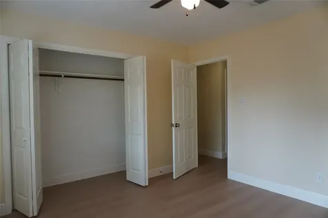 8207 Misty Ridge Lane Houston TX 77071