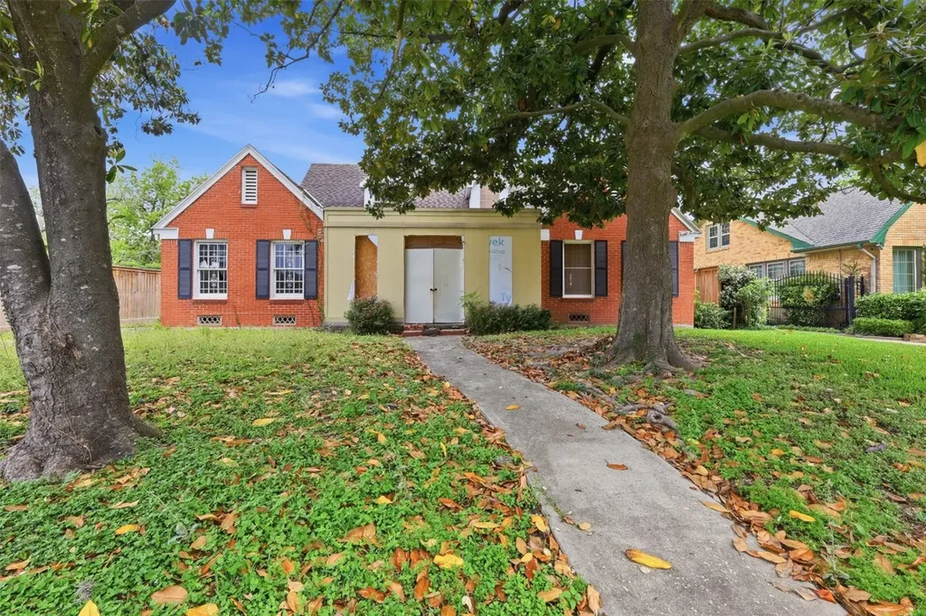 3327 Charleston Street Houston TX 77021