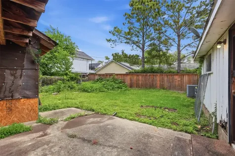 3327 Charleston Street Houston TX 77021
