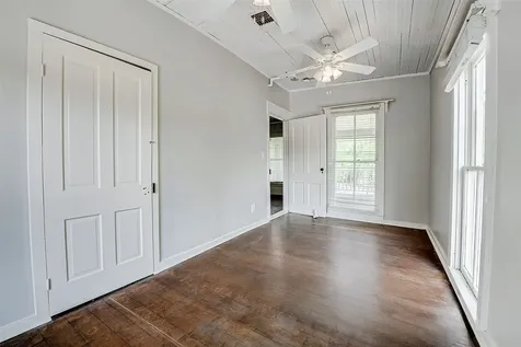 902 Richmond Parkway Richmond TX 77469